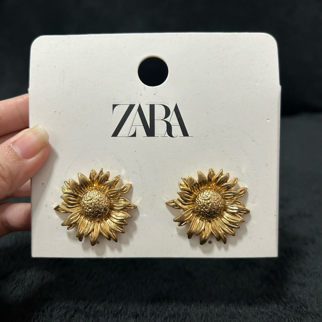 ต่างหูแบรนด์ ZARA ราคาพิเศษ