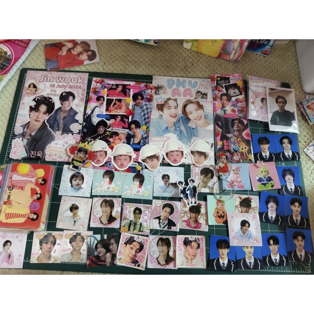 ของสะสมbusพวงกุญแจต่างๆ