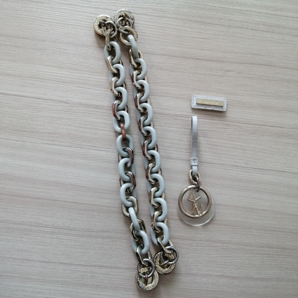 พวงกุญแจ Lyn ป้าย Brand Lyn Accs. อะไหล่กระเป๋า 3ชิ้น สายกระเป๋า Lyn