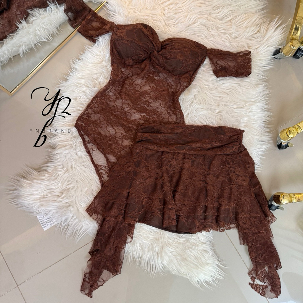 เซ็ทปาดไหล่บอดี้สูทลูกไม้+กระโปรงลูกไม้ระบายข้างมีซับกางเกงLB