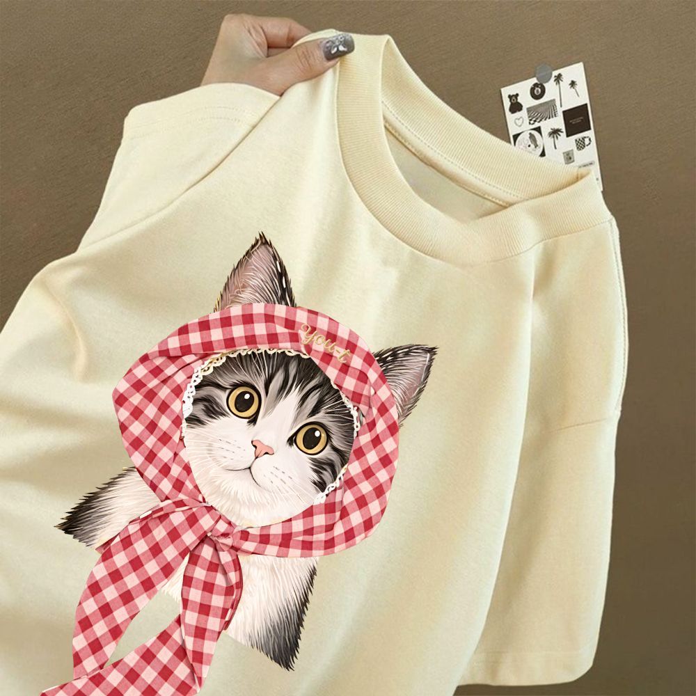 ChillTee เสื้อน่ารักมินิมอล เกาหลีสไตล์"Cat red" พิมพ์ลาย ผ้าCOTTONโคตรนุ่มOVERSIZEเสื้อยืดผู้หญิง 【COD】