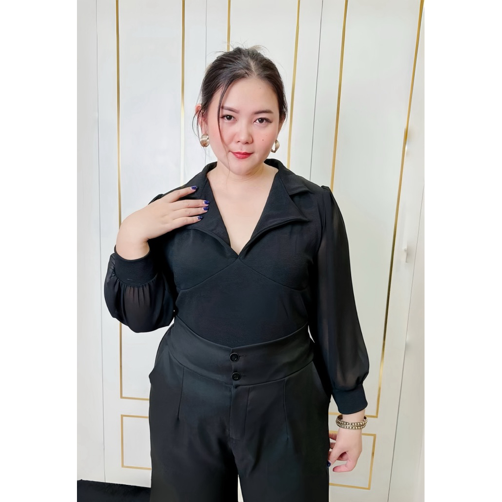 เสื้อเชิ้ตสาวอวบ คอปกวีแขนซีทรู (ง17) ลุค Working Woman (อก 46-54)