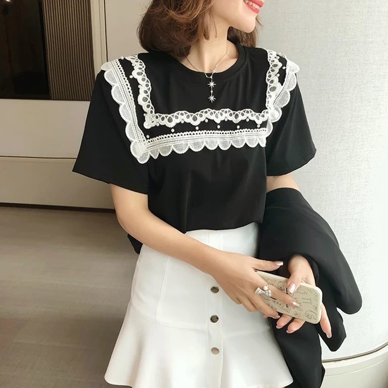 YaaKu เสื้อแขนสั้นสไตล์ฝรั่งเศสหวานๆ ปักเลนส์และลูกปัดประณีต แขนฟูเรียวบาง ใส่ได้ทั้งไปทำงานและช้อปปิ้ง มีสีดำ-ขาว