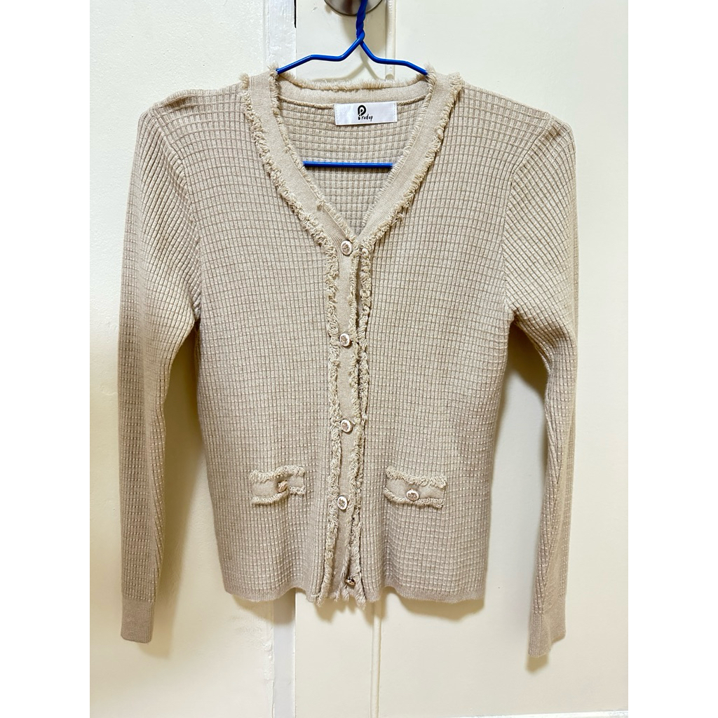 ส่งต่อเสื้อคลุมแขนยาว ผ้าดีมาก แบรนด์ Pradap (ประดับ) 🍦