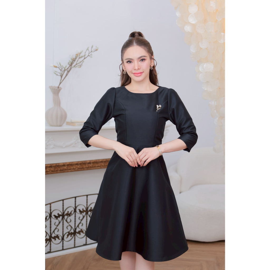 Kety Smile ชุดเดรสผ้าทอลายไหมจิตรดา แขนศอก กระโปรงทรงบานย้วย งานมีสาบคอสวยดูแพงมากค๊า ซิปซ่อนด้านหลัง (S-5XL) N708