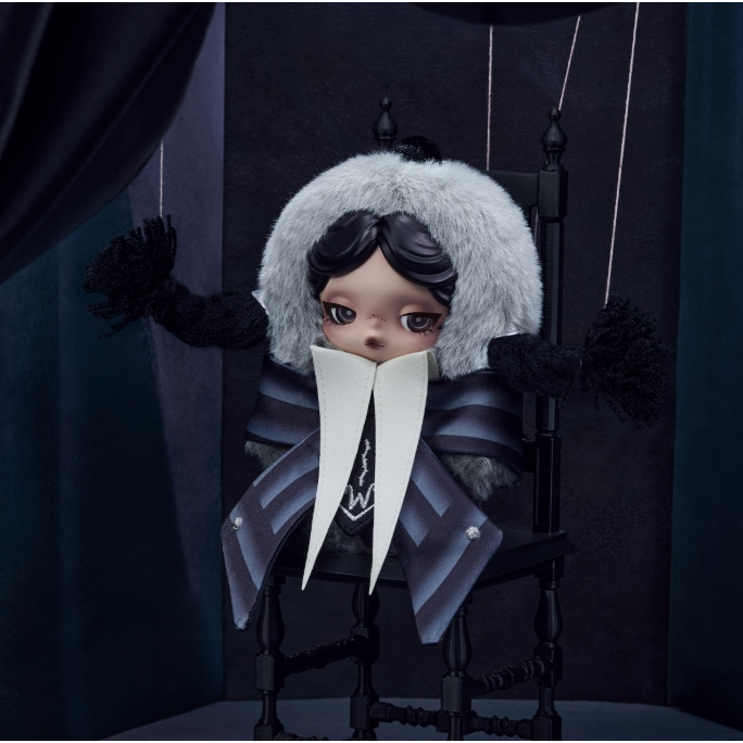 (พร้อมส่งจากไทย)แท้100%พวงกุญแจS K ULL PA ND A คอล Wednesday Nevermore Academy Uniform-พววงกุญแจ