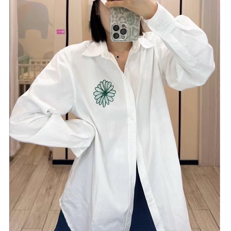 Mook_shop เสื้อเชิ้ตแขนยาวปักดอกไม้ เสื้อผ้าแฟชั่น เสื้อผ้าผู้หญิง