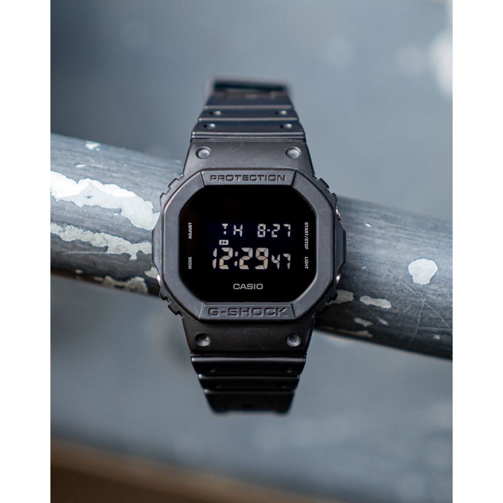 Casio G-Shock นาฬิกาข้อมือ สายเรซิน รุ่น DW-5600UBB-1 - สีดำ