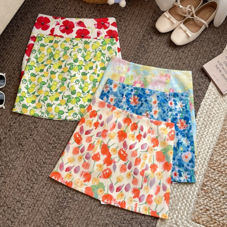 กระโปรงขาสั้น กระโปรงทรงเอ ใส่ไปเที่ยว ใส่ไปทะเล แฟชั่น ทั้งหมด5สี #030105