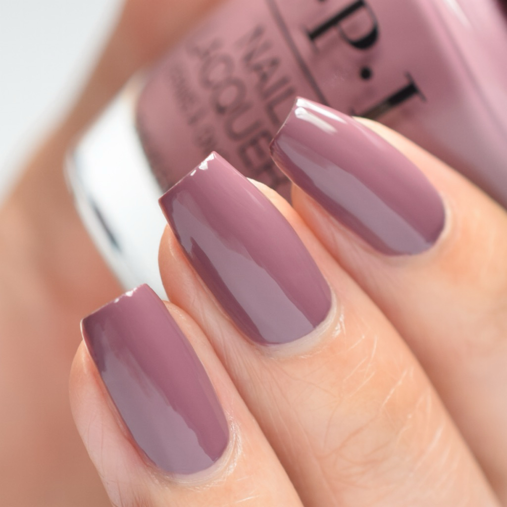 พร้อมส่ง OPI Claydreaming น้ำตาลอันเดอร์โทนม่วงเทา ลุคสุขุม เท่ห์ เก๋ๆ   แท้ 💯%  ขนาด 15 ML