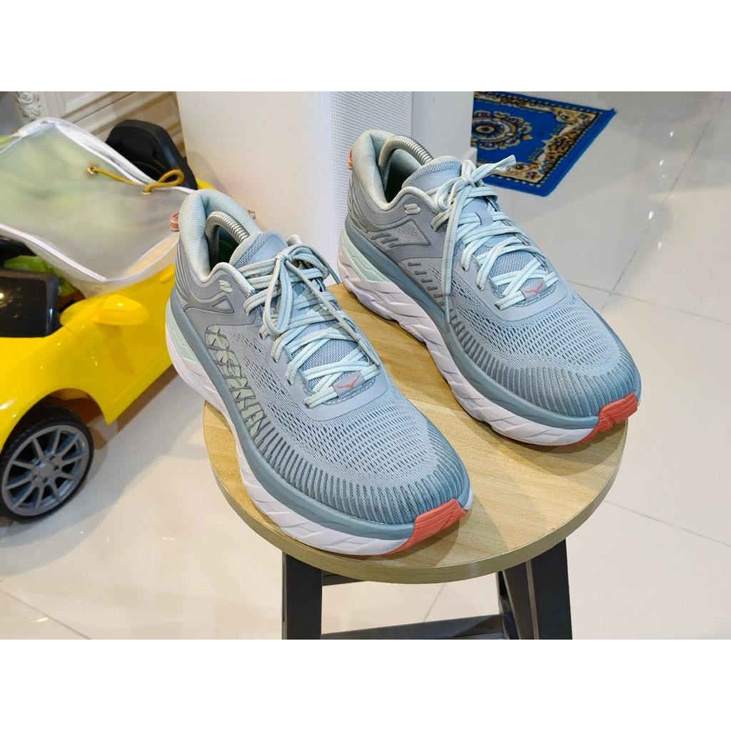 รองเท้ามือสอง hoka Bondi 7 ขนาด เบอร์ 43.5  us 10.5 Uk 9 ยาว 275