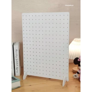 พลาสวูด pegboard ทรงเหลี่ยม ขนาดกลาง มีขาถอดได้ ฟรีหมุดแขวน