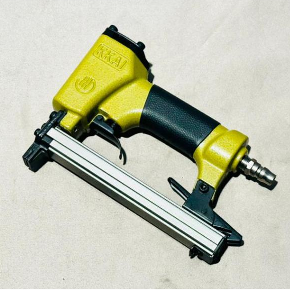 เครื่องยิงแม็ก ยิงเบาะมอเตอร์ไซค์ ยิงโซฟา ยี่ห้อ global แม็กลม