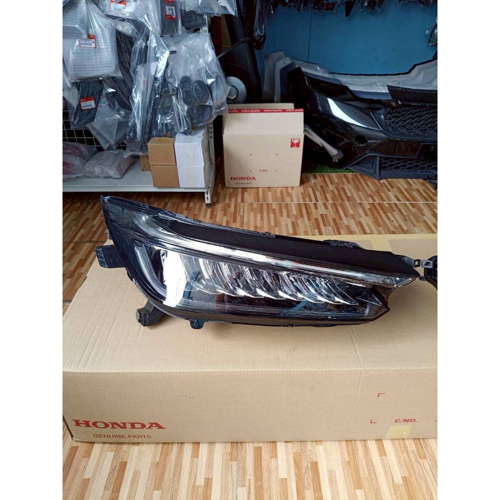 ไฟหน้าCity RS พร้อมคิ้วบนไฟ 2020-2025 ข้างRขวาฝั่งคนขับ