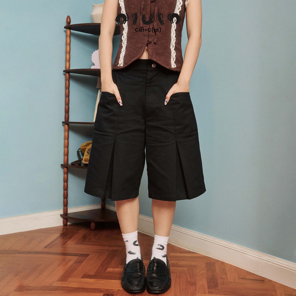 olulo Ctrl+C(at) - Loose Straight Suit Shorts กางเกงขา 5 ส่วน (Free! Arm Patch จนกว่าของจะหมด)