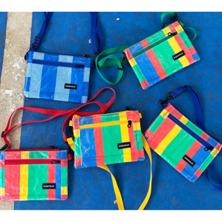 กระเป๋าคำแพง กระเป๋าสะพายข้าง3ซิป ลายสายรุ้ง(No.076รุ้ง)