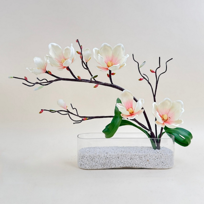 ดอกแมกโนเลียพร้อมแจกัน แจกันดอกไม้ปลอม ดอกไม้แต่งบ้าน Ikebana flowers