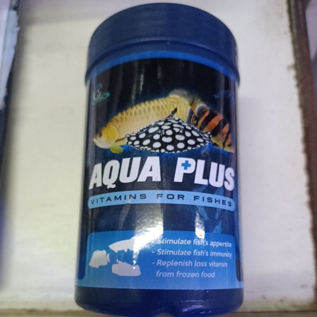 Aqua Plus อควาพลัส  วิตามินปลามังกร ปลาเสือตอ ปลากระเบน 100 g
