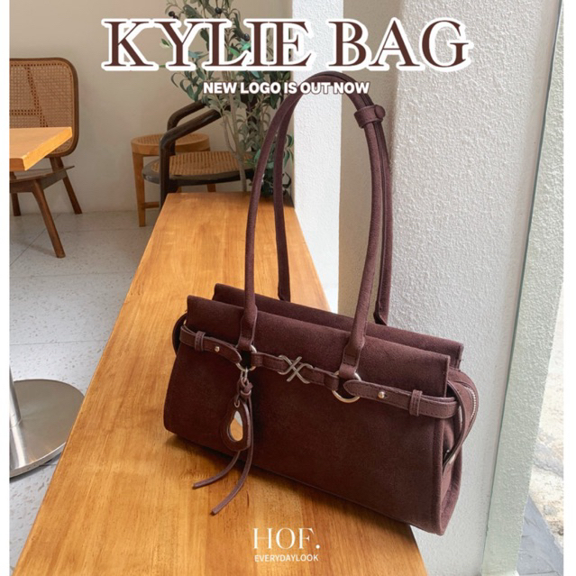 HOF Kylie bag #P008 (ပေါင်ခါး/လက်ကိုင်) စတုရန်းပုံစံ လက်ဝတ်အိတ် หนังกลับ/ Suede ဗင်တေ့စတိုင်