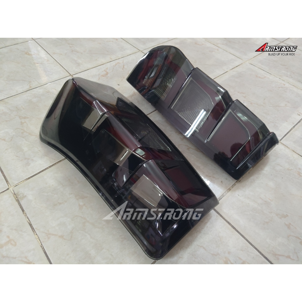 ไฟท้าย dmax 2012 2013 2014 2015 2017 2018 ทรง Dmax 2024 ฝาSMOKE