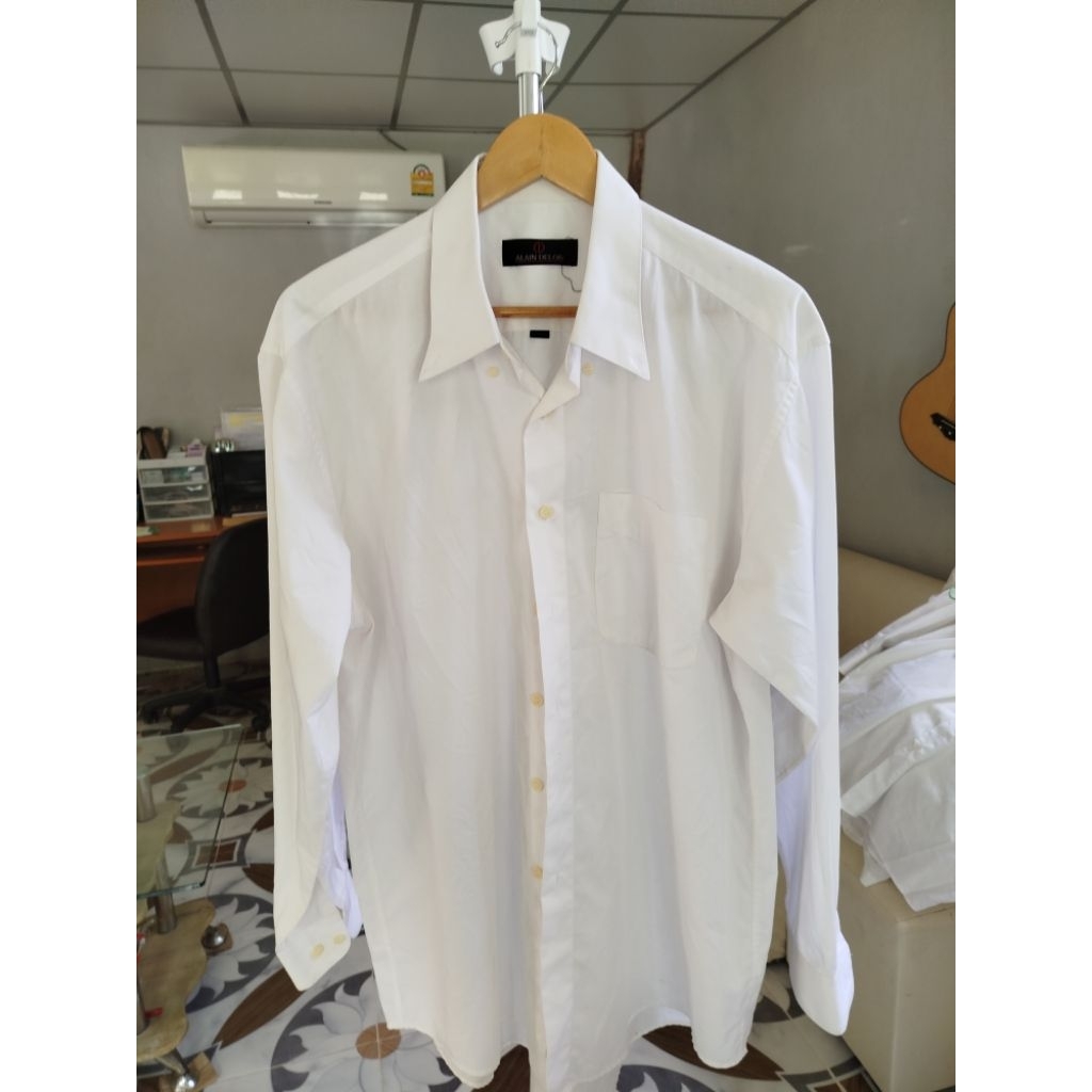 เสื้อนักศึกษาแขนยาว แขนสั้น เสื้อเชิ้ตขาวใส่ทำงานมือสอง