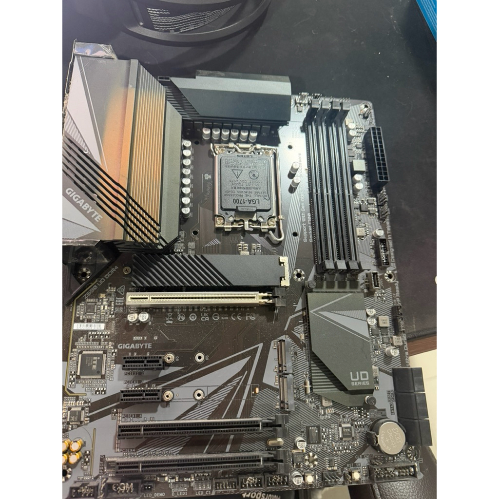 Z690 UD DDR4 (มือสอง) (ไม่มีกล่อง)