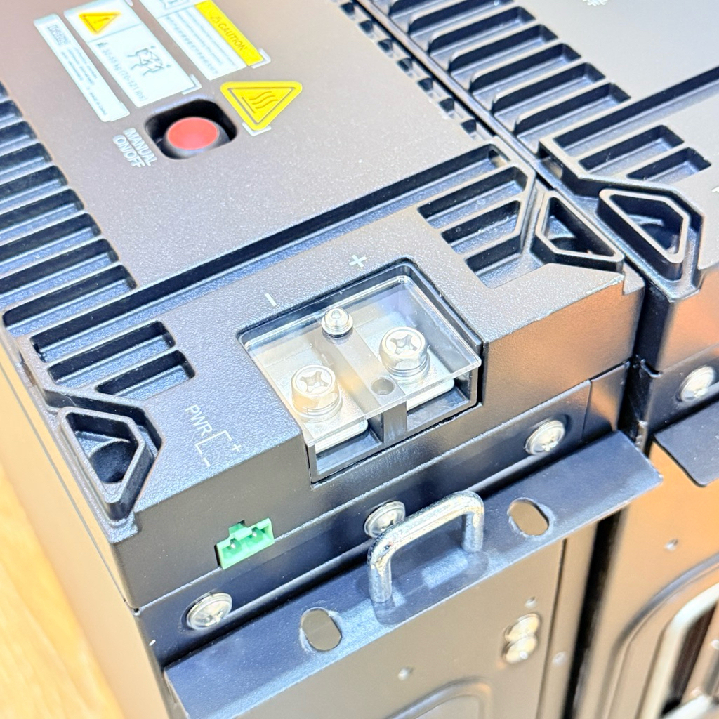 (จำนวน 5 ชุด) ฝาปิดขั่วแบตเตอรี่ + -  Huawei ESM-48100B1 พร้อมน็อต