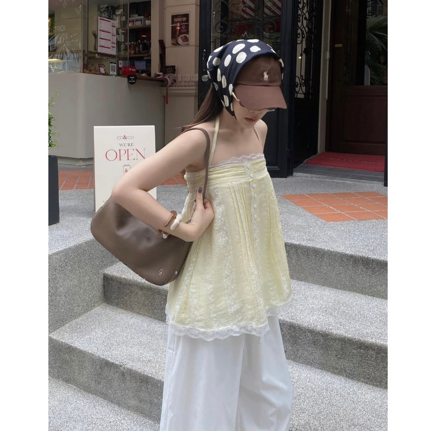 เสื้อสายเดี่ยวตัวยาวแต่งลูกไม้ ขอบล่าง เสื้อสายเดี่ยว (ไหล่ปรับได้) ตัวยาวแต่งลูกไม้ขอบเสื้อน่ารักมาก KHUN (K023)