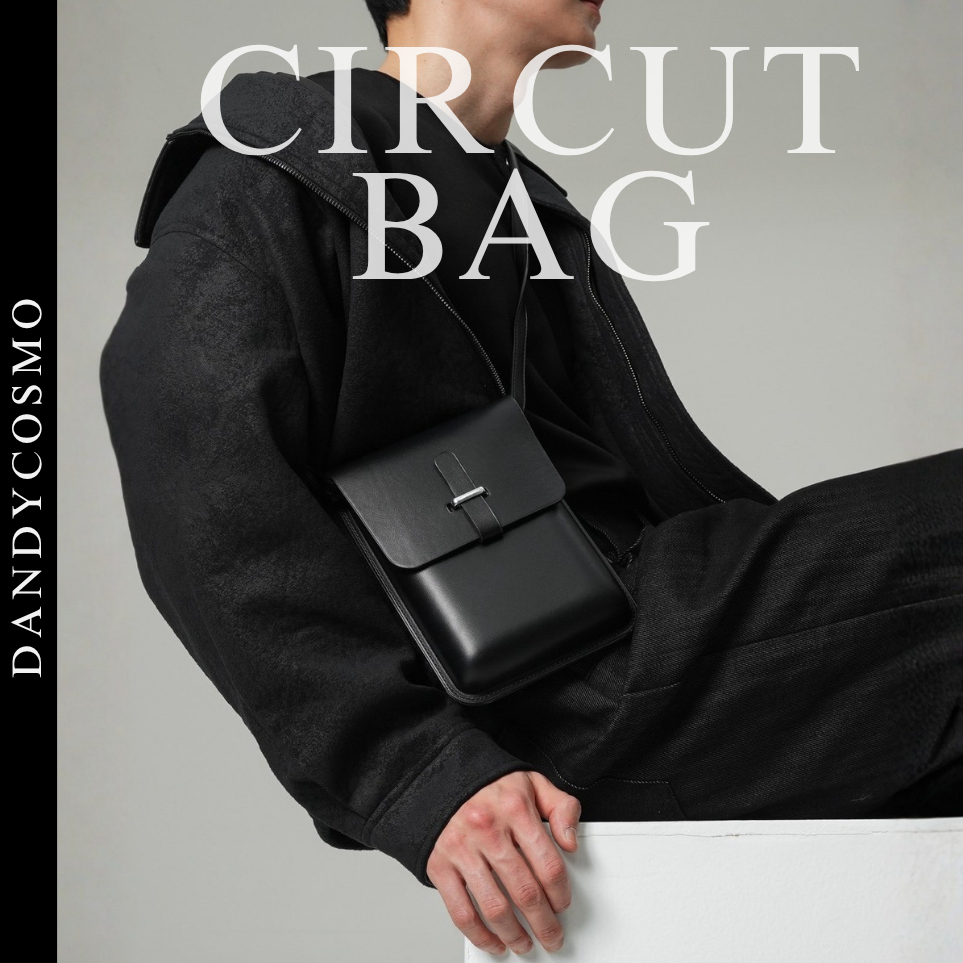 DANDY COSMO | กระเป๋าหนัง สะพายข้าง รุ่น CIRCUT ดีไซน์ Minimal หนังกระเป๋าอยู่ทรง  Vegan Leather