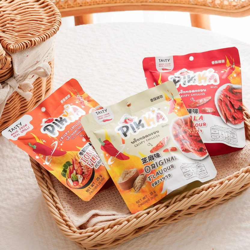 Pikka พิกก้า พริกทอดกรอบ ขนาด 25 กรัม (แพ็ค 4 ซอง) มี 3 รสชาติ รสงาขาว / รสหมาล่า / รสต้มยำ