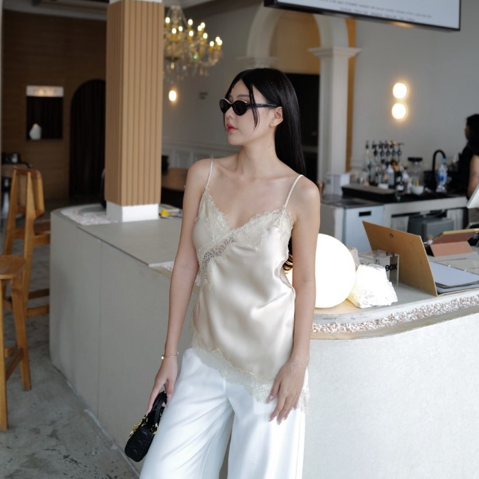 CHILL   Tag INTUON    เสื้อสานเดี่ยวแต่งขอบลูกไม้ ZARA เนื้อผ้าดีพรีเมียมละเอียดมากๆๆ ลูกไม้แต่งใช้แบบอย่างดี ราคา ถูกที่สุด ดีลบีเคเค แกลเลอรีภาพที่ 9