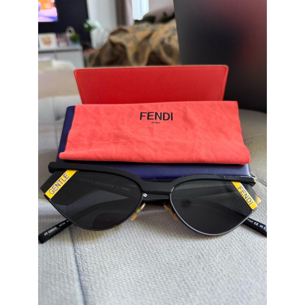 FENDI x GENTLE MONSTER Black Gentle Fendi No1 Cat Eye Sunglasses
