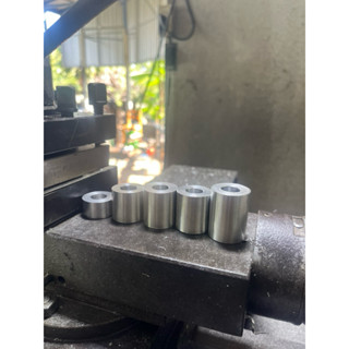 บูชอะลูมิเนียมโต25มิล รูใน10-14มิล รับทำตามขนาดสนใจทักแชท