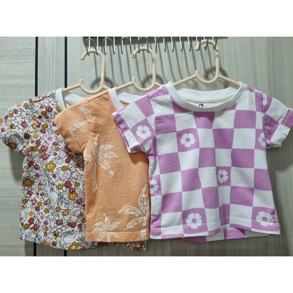 [ส่งต่อ] Decathlon เสื้อยืดแขนสั้นเด็กผู้หญิง ไซส์ 8 month