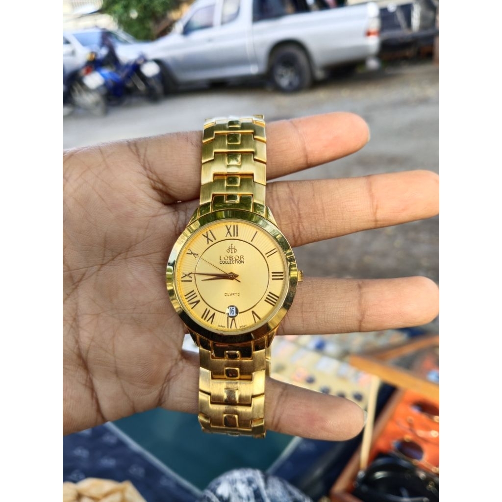 นาฬิกา LOBOR   23K GOLD PlATED พร้อมใช้งาน