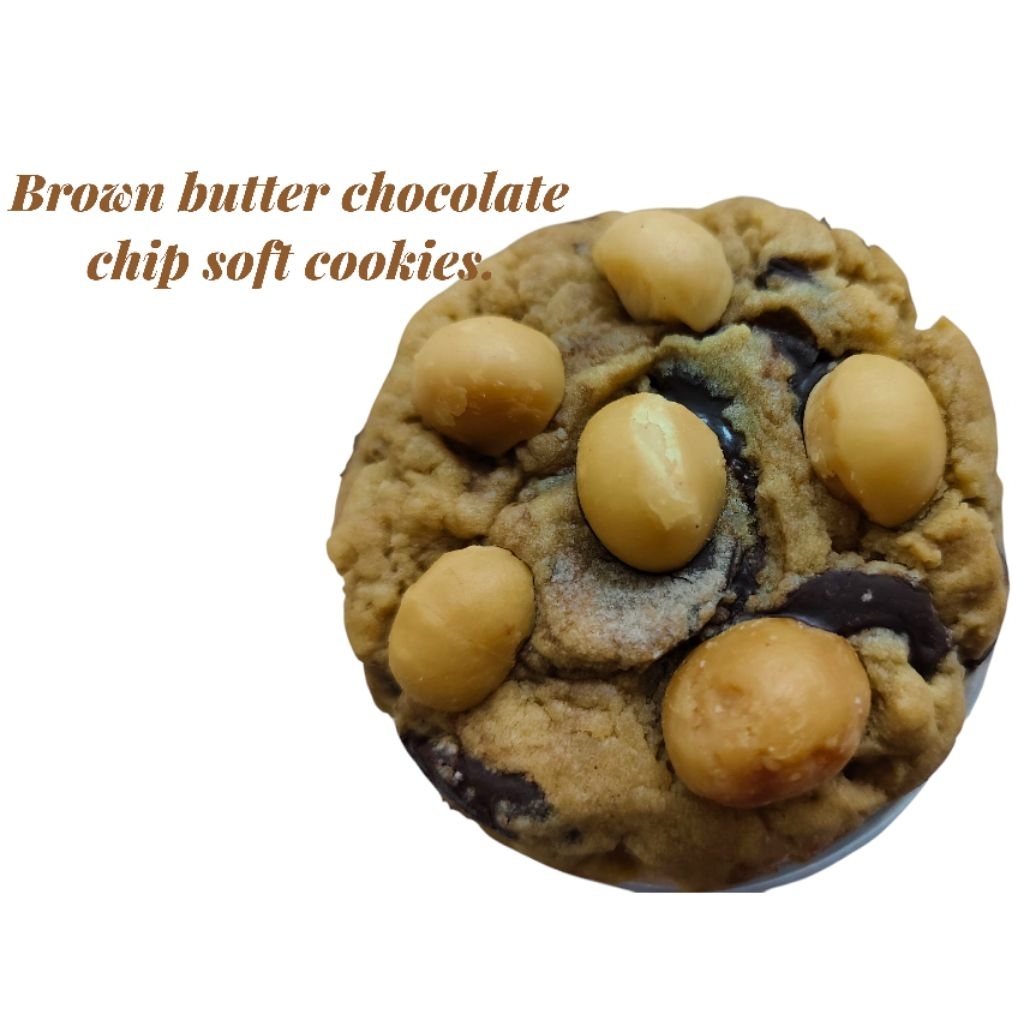 Brown butter chocolate chips soft cookies. ชิ้นละ 75 กรัม