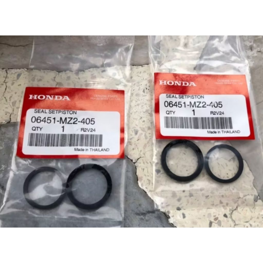 ชุดซีลลูกสูบคาลิปเปอร์เบรคหน้า Zoomer-X แท้ศูนย์ฮอนด้า 06451-MZ2-405