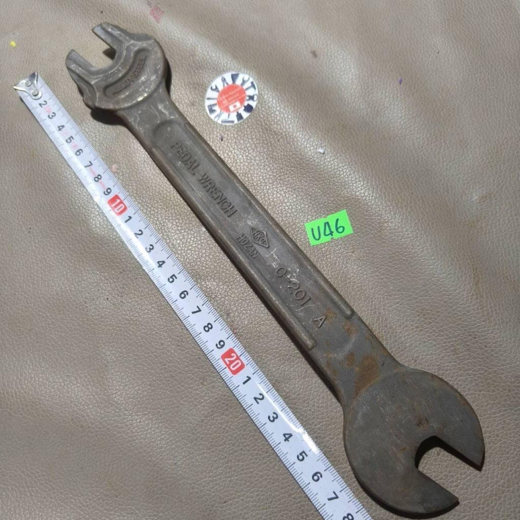 HOZAN เครื่องมือถอดบันได