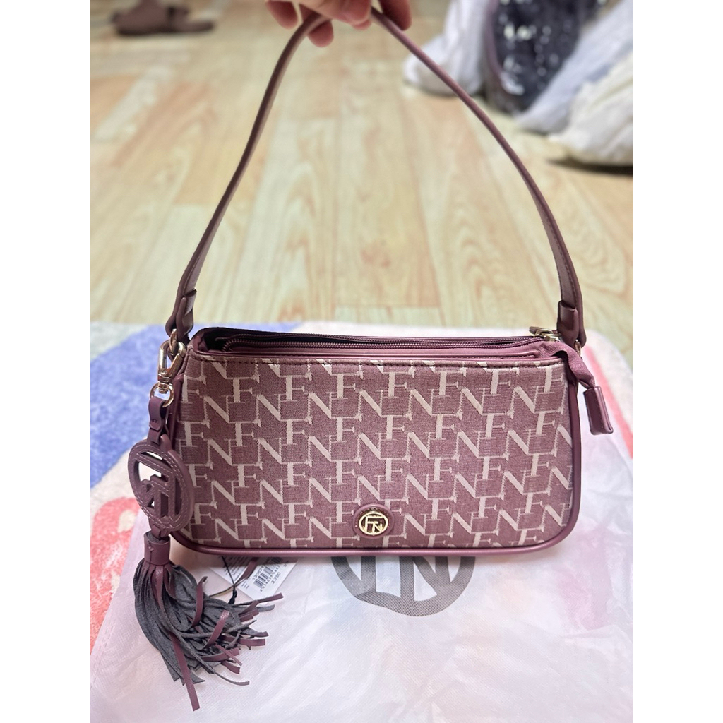 กระเป๋า flynowแท้👜👜👜