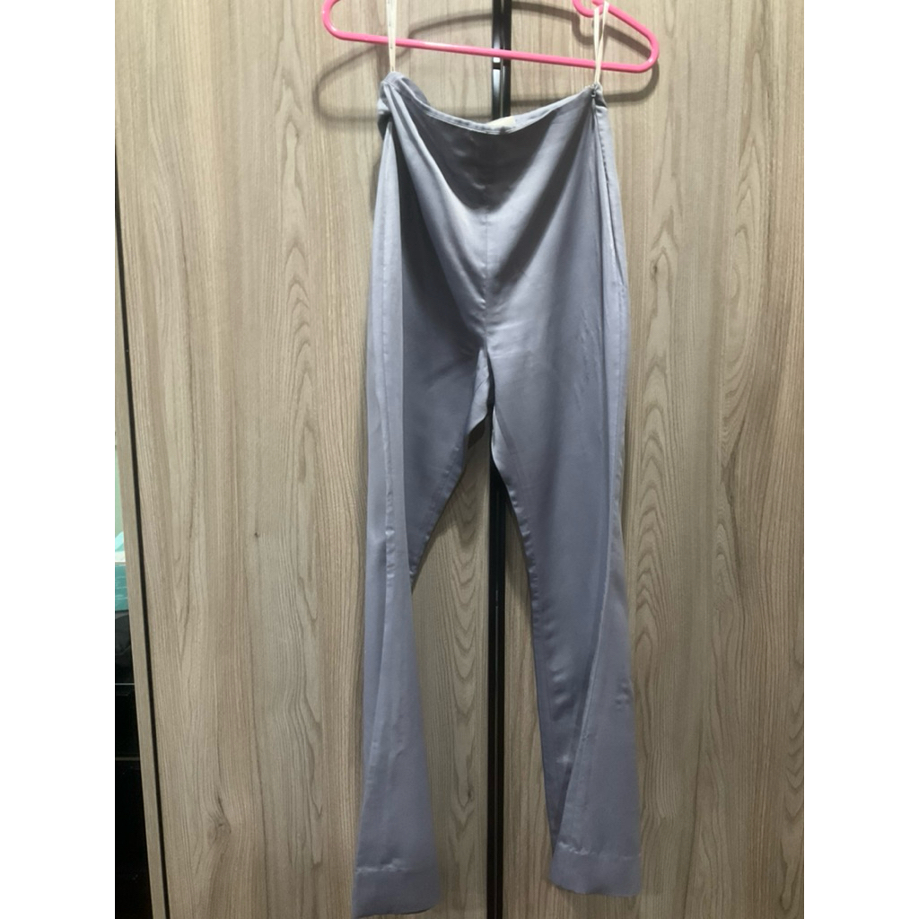 ชุด set milin มือ 2 ได้ทั้งกางเกงและเสื้อ size 2