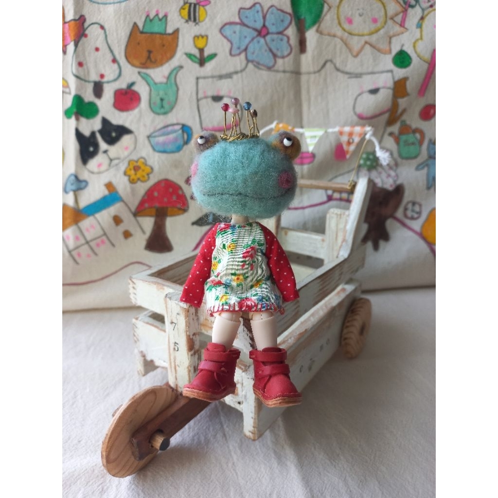 m o m o k o (ymy fat body)