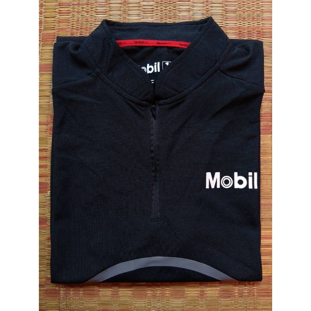 เสื้อโปรโมท น้ำมันเครื่อง Mobil 1