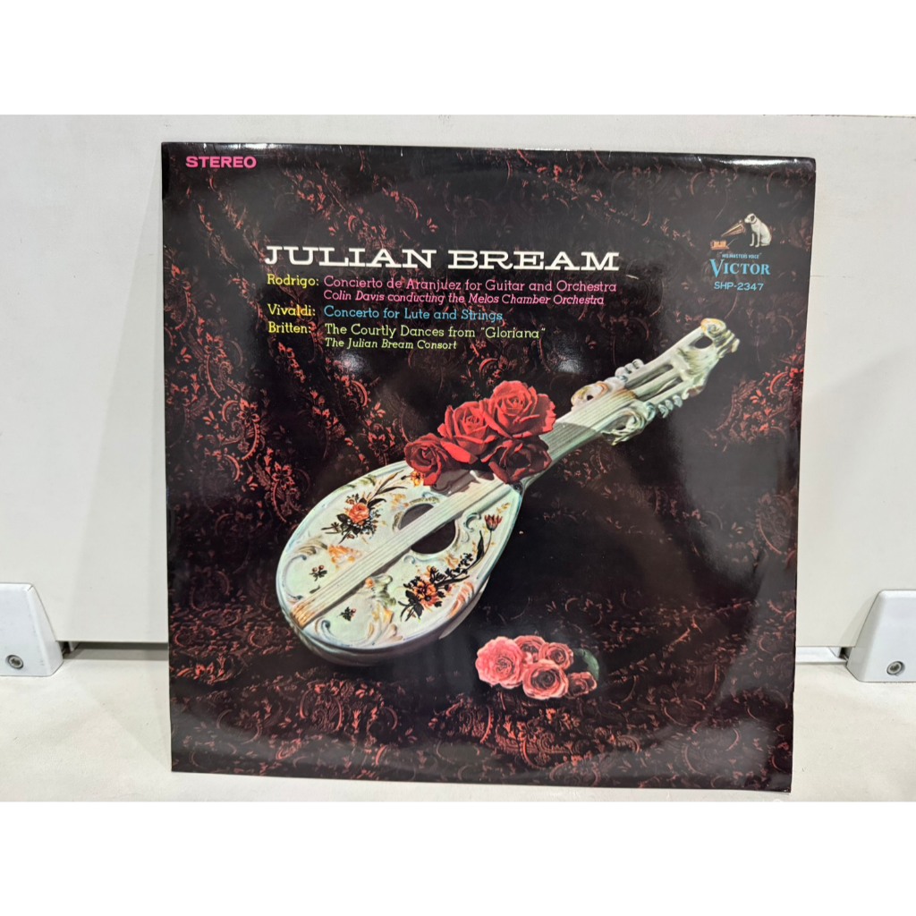 1LP Vinyl Records แผ่นเสียงไวนิล  JULIAN BREAM     (H3F51)