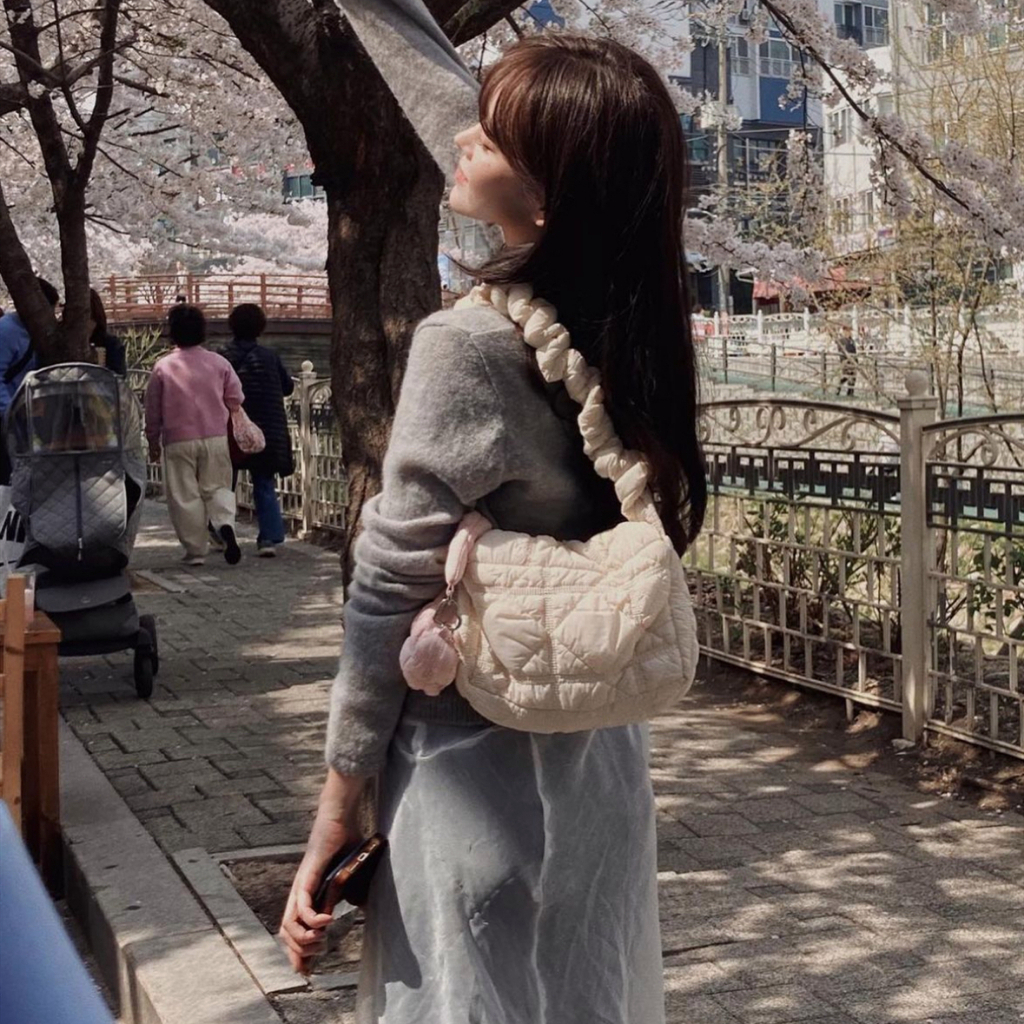 【Carlyn】Luke กระเป๋านุ่มนิ่ม ปรับสายได้ รุ่นใหม่ล่าสุด จากเกาหลีของแท้100% - รูปที่ 5