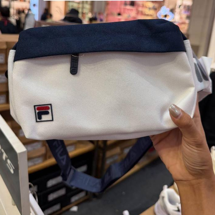 [ลิขสิทธิ์แท้จากชอป] (ราคาป้าย 790) FILA FILA Slash กระเป๋าคาดเอวผู้ใหญ่