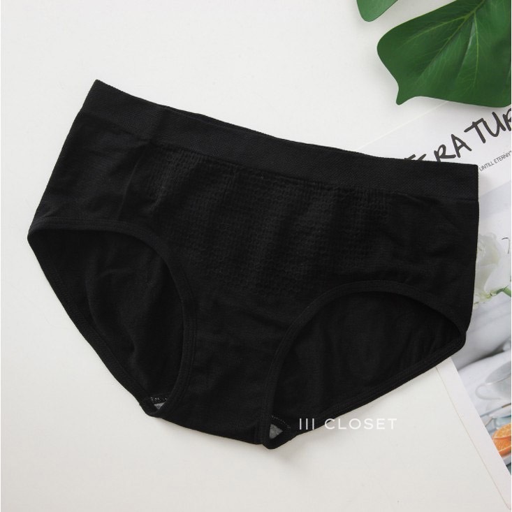 กางเกงใน III UN011 III กางเกงในเอวสูง เก็บพุง ยกก้น กระชับสัดส่วน ผ้าบางเบา ใส่สบาย ระบายอากาศได้ดี