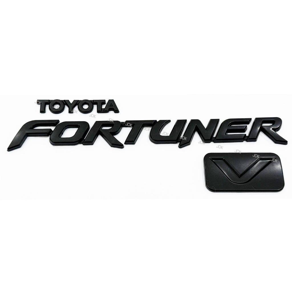 3 ชิ้น โลโก้ TOYOTA FORTUNER V สีดำด้าน ติดฝากระโปรงท้าย สำหรับ Toyota Fortuner 2005 ขึ้นไป
