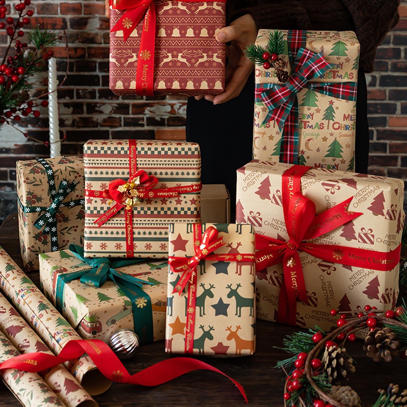 กระดาษคราฟท์ห่อของขวัญลายคริสต์มาส 50x70 cm Christmas Kraft Wrapping Paper ส่งจาก BKK
