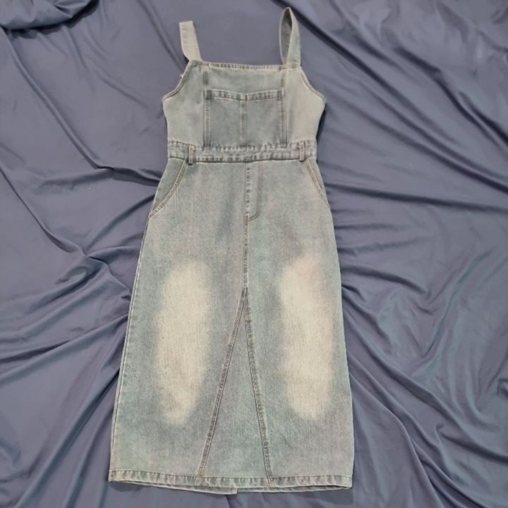 YLS เอี๊ยมยีนส์สีฟอกงานสวย used