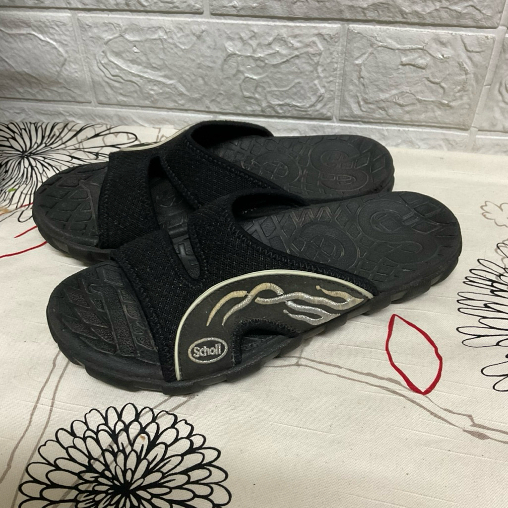 รองเท้าแตะ Scholl Size 37 ยาว 23-23.5 cm ราคา 450 บาท